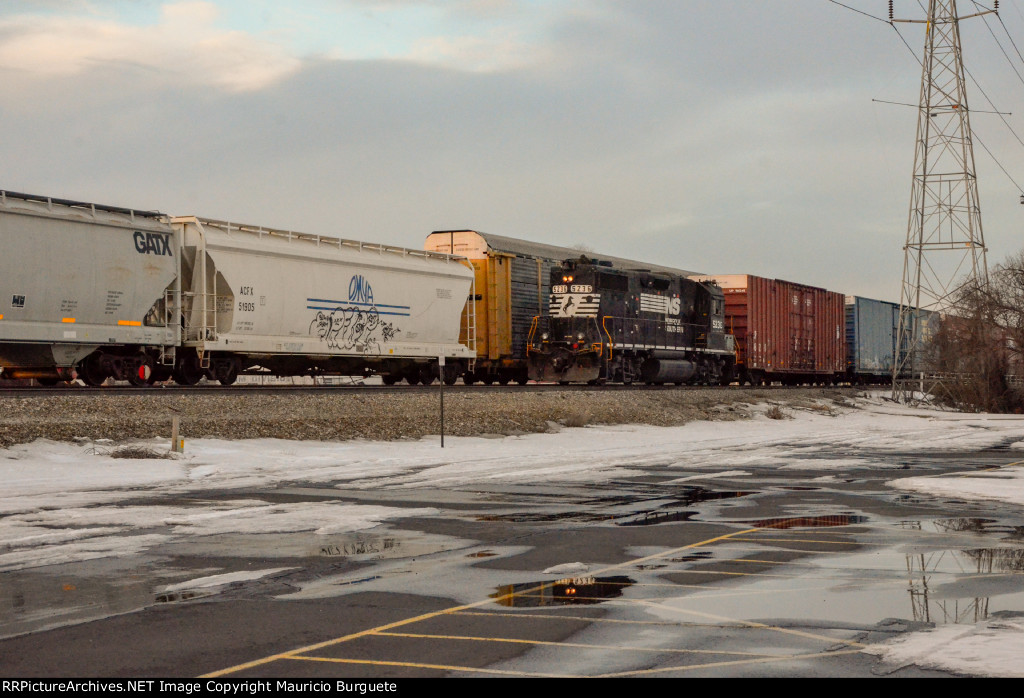 NS GP38-2 Locomotive making moves in the yard